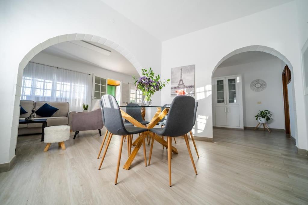 Vivienda Vacacional Efriland Frontera Eksteriør bilde